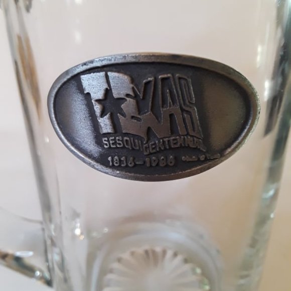 TEXAS SESQUICENTENNIAL MUG WITH PEWTER STAMPED LOGO - HOLDS 12 OUNCES 1836-1986 - Picture 3 of 4